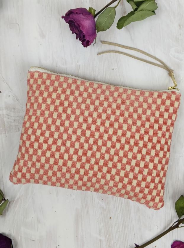 Checkered Coin Purse Recycled Purse Upcycled Purse Check Purse Handmade Purse Recycled Coin Purse Eco Friendly Coin Purse Checkered Purse